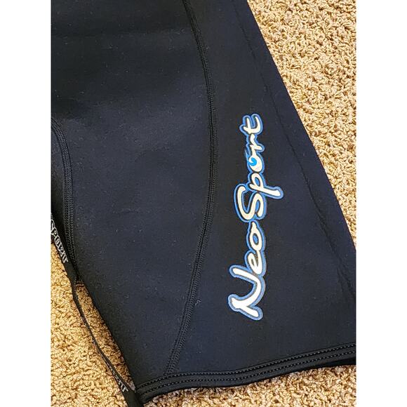 NeoSport Wetsuit 3MM Size XL - Picture 2 of 10